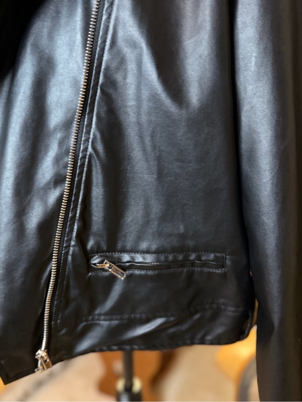 PrettyLittleThing Black Faux Leather Biker Jacket - Picture 4 of 5